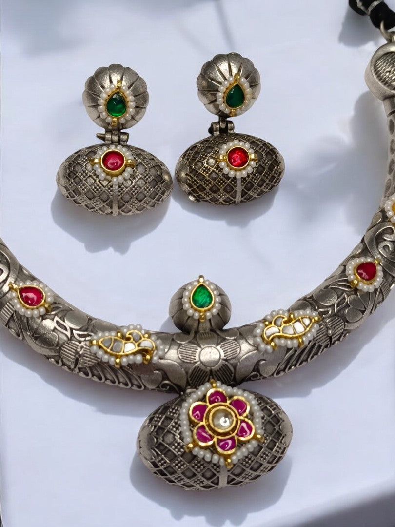 MULTI HUSHTI GERMAN SILVER JEWELLERY SET