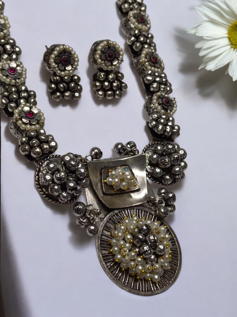 DIVYASINI GERMAN SILVER JEWELLERY SET