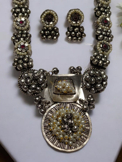 DIVYASINI GERMAN SILVER JEWELLERY SET