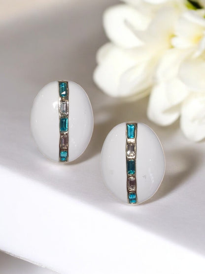 WHITE OVAL WILLIE EARRINGS