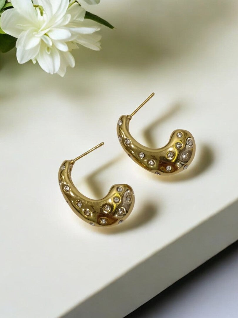 GOLD DIAMOND TURVI EARRINGS