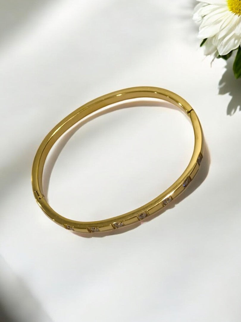 STATEMENT DIAMOND SETTING BRACELET