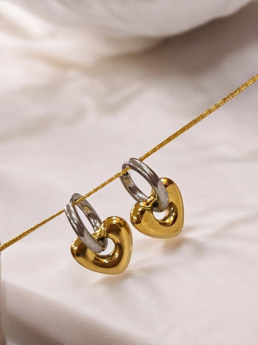 SILVER HOOP GOLD HEART LICIE EARRINGS