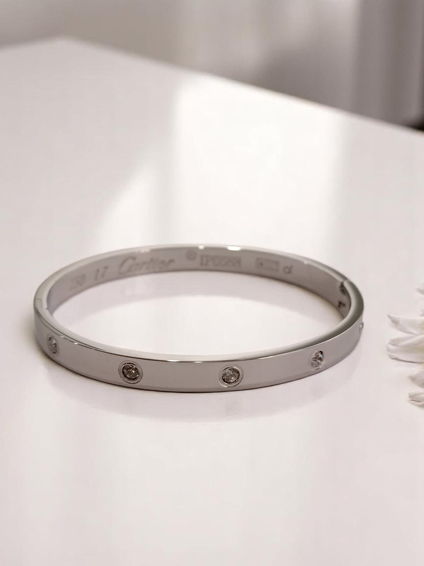 SILVER DIAMOND CARTIER TIMOTHY BRACELET
