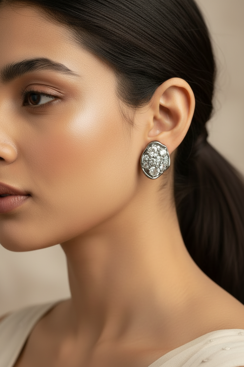 SILVER DIAMOND BAHULIA EARRINGS