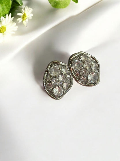 SILVER DIAMOND BAHULIA EARRINGS