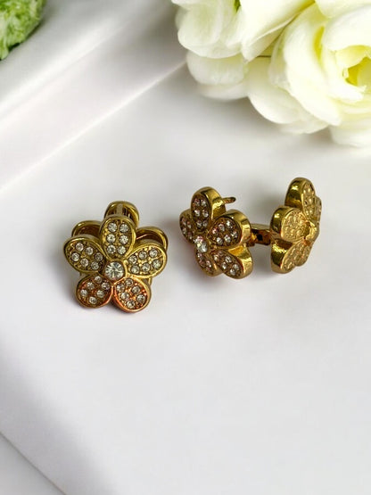 GOLDEN DIAMOND FLOWER RUDRIE EARRINGS