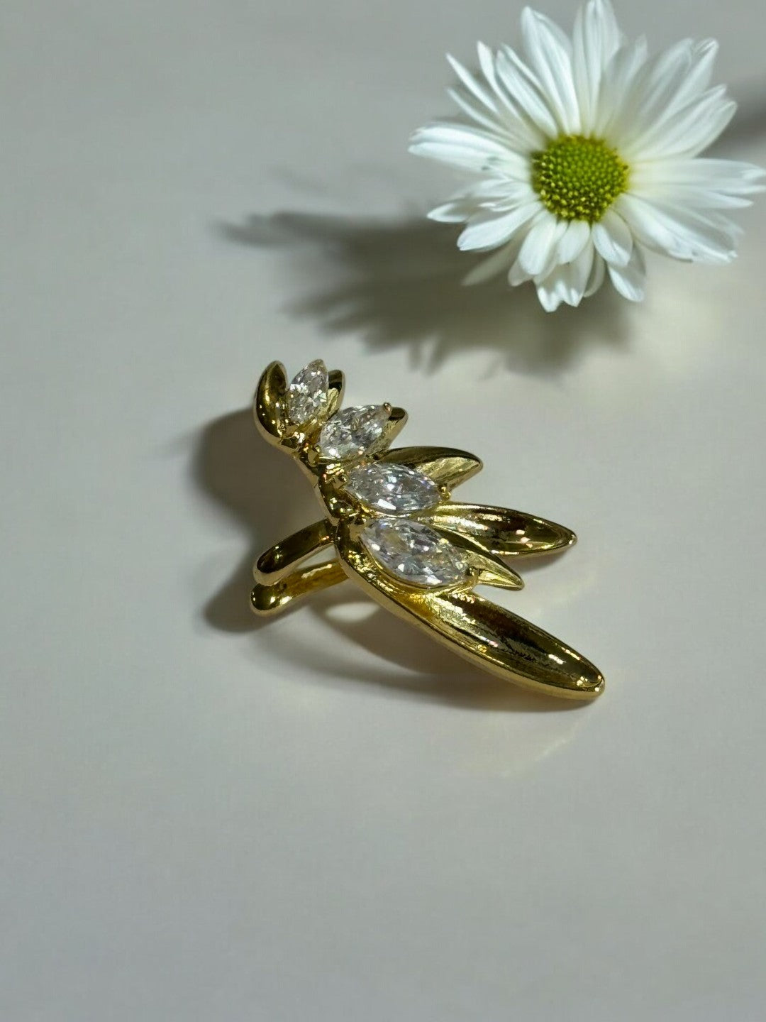 GOLDEN DIAMOND WINGS KAYCE EAR CUFF