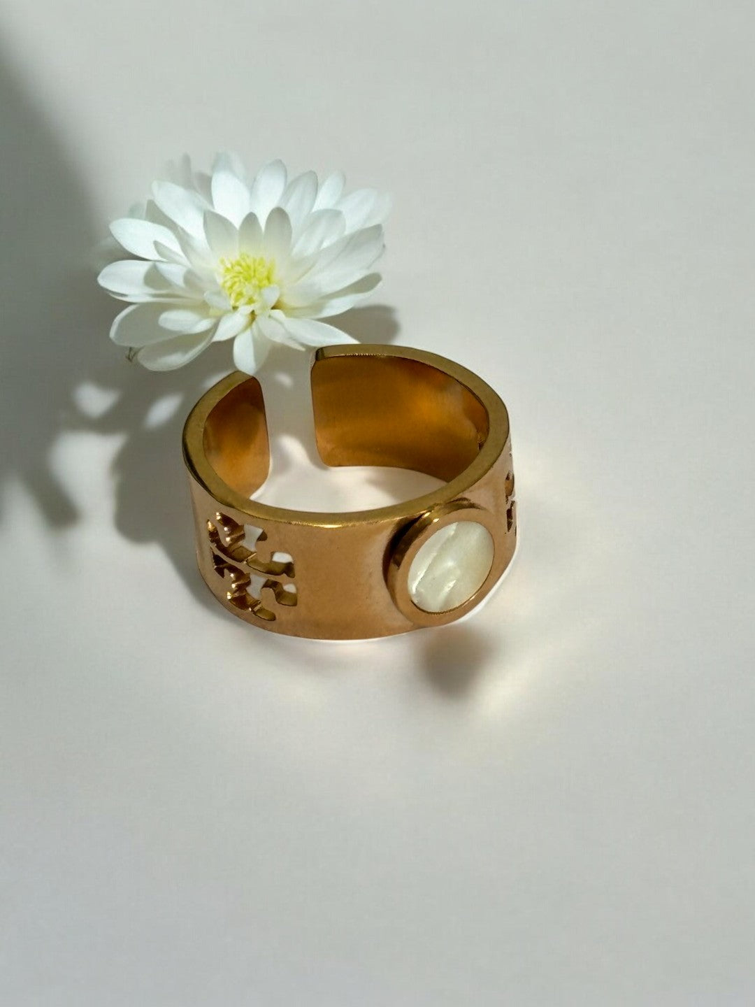 ROSE GOLD NEHEY RING
