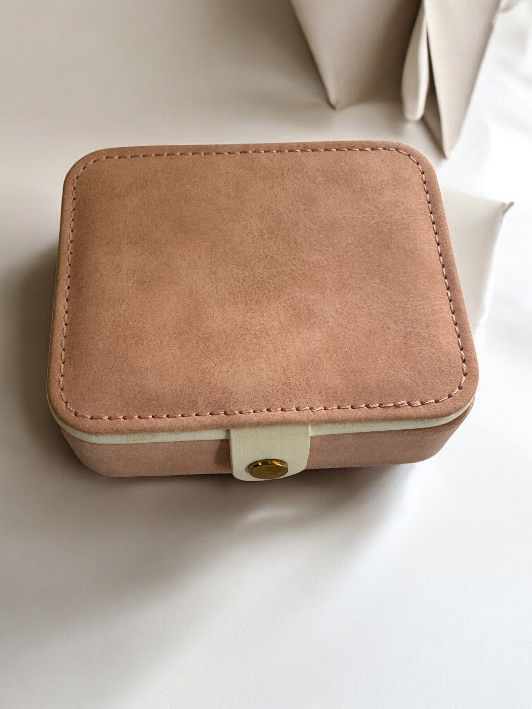 LIGHT BROWN ORGANIZER GIFT BOX