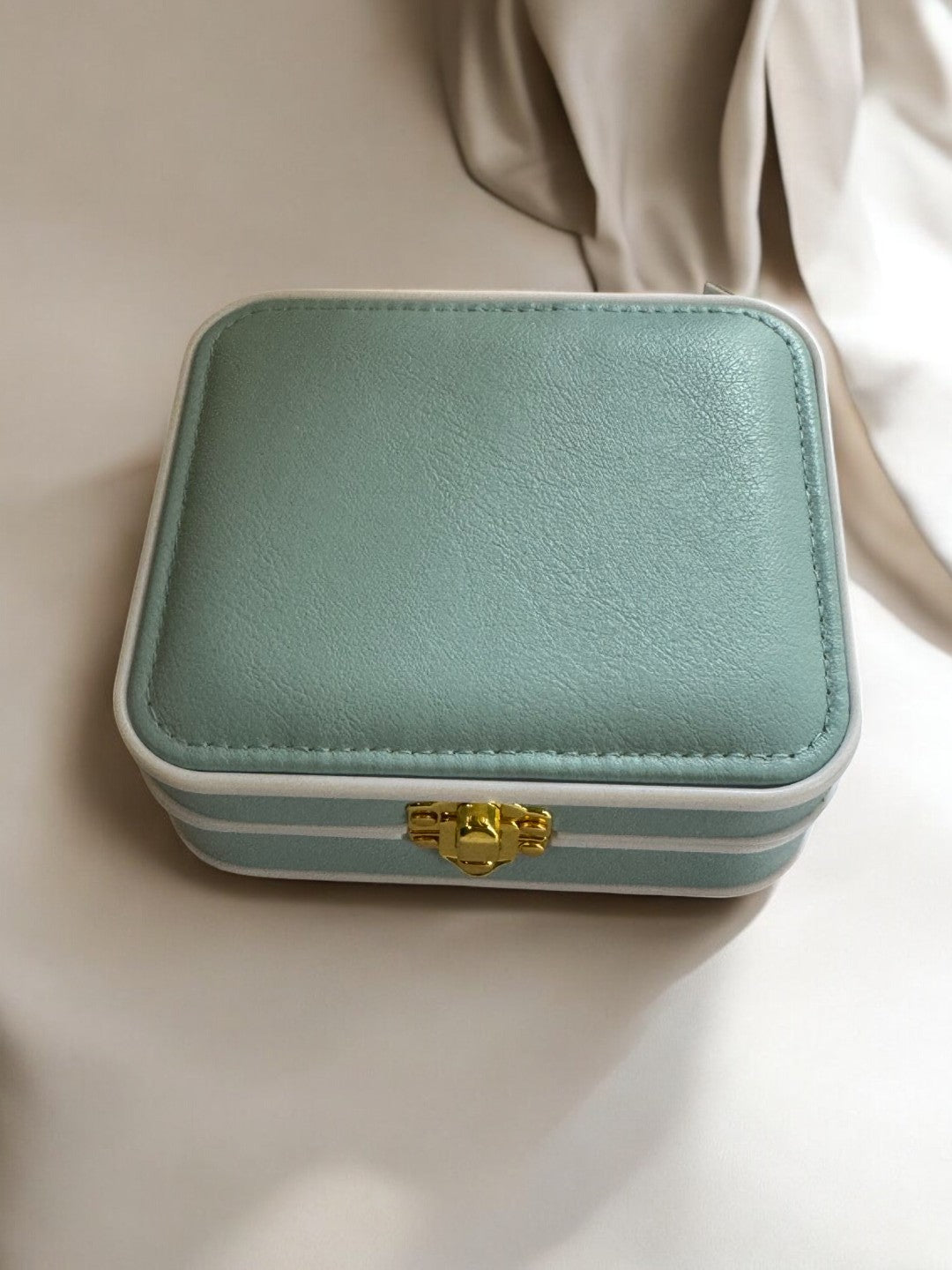 SKY BLUE ORGANIZER GIFT BOX