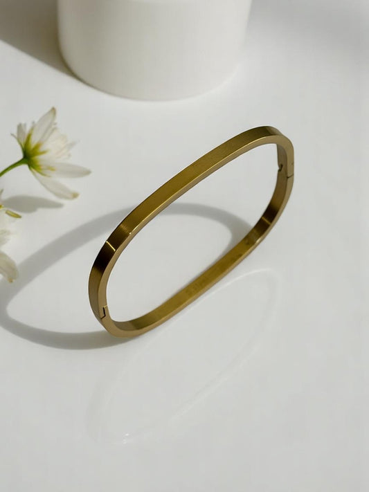 GOLDEN SQUARE LOGAN BRACELET