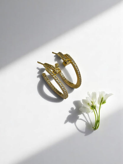 GOLDEN DIAMOND NAIL JACE EARRINGS
