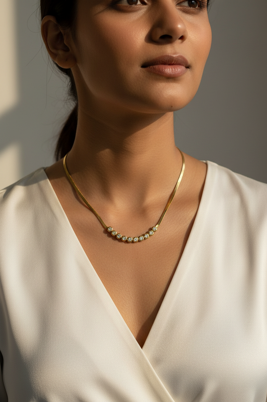 GOLDEN DIAMOND EVAN NECKLACE