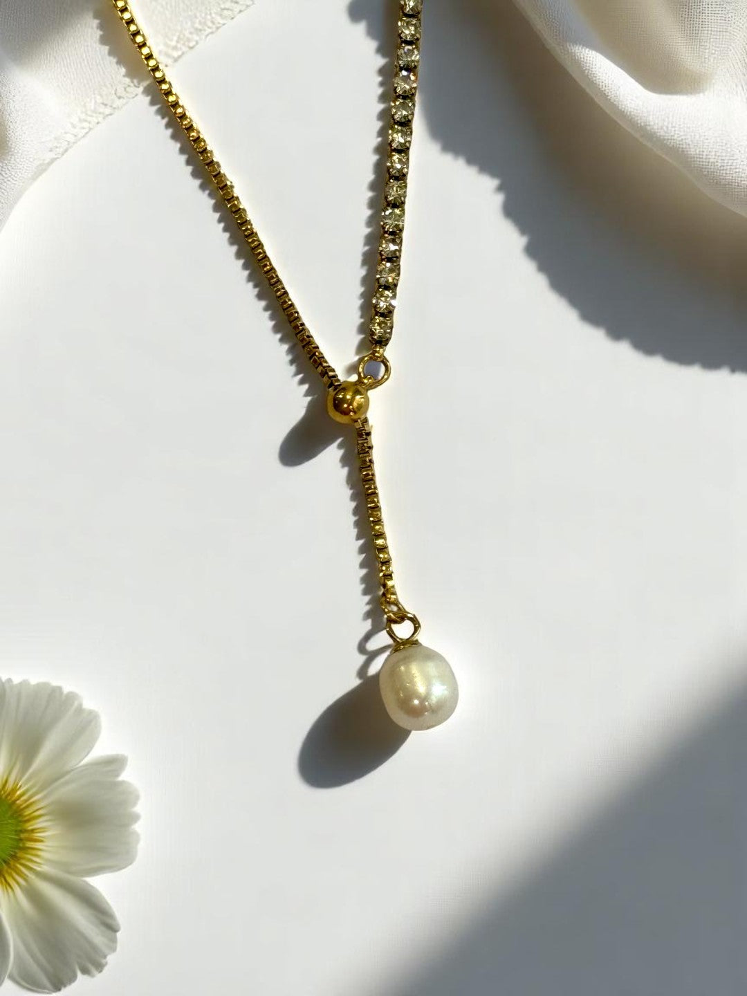 GOLDEN DIAMOND PEARL WESTON NECKLACE