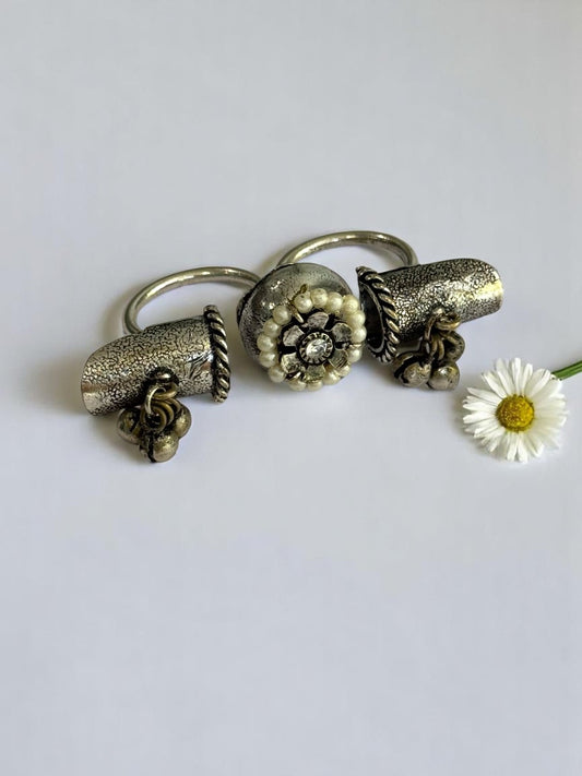 SILVER CHARITA TWO FINGER GERMAN SILVER RING