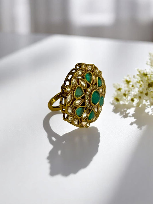 GREEN EKISHAA KUNDAN RINGS