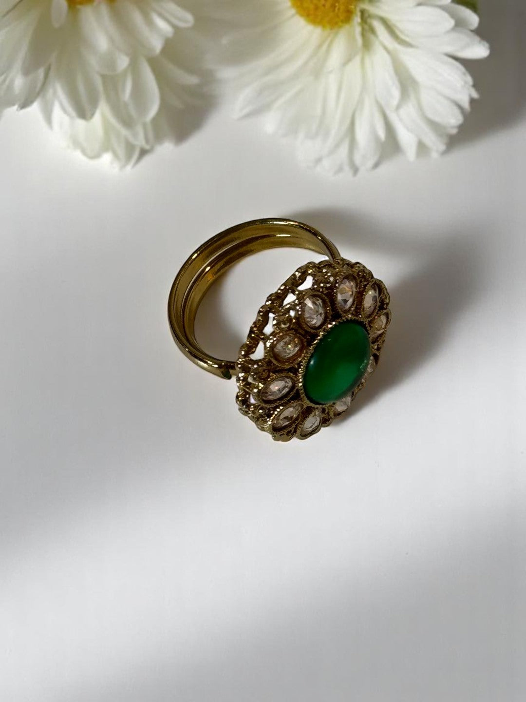 GREEN ERISHA KUNDAN RINGS