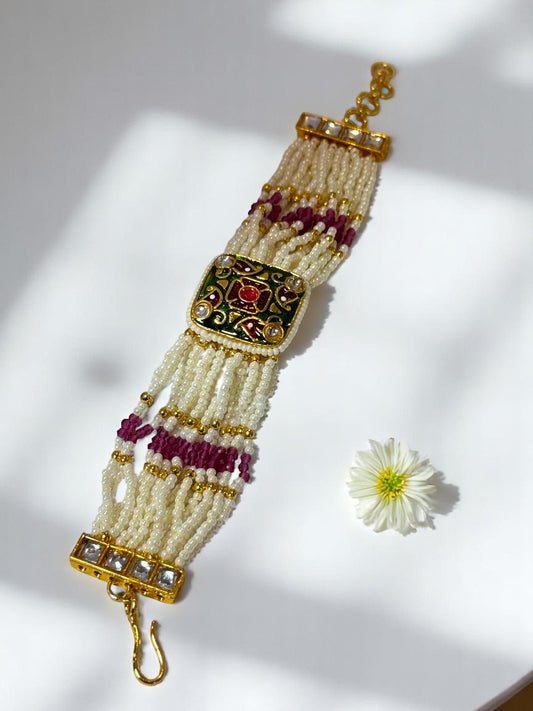GREEN RISHTI KUNDAN BRACELET