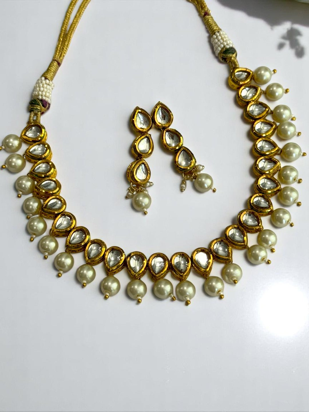 GOLDEN DOWN DROP HRIDYA KUNDAN JEWELLERY SET