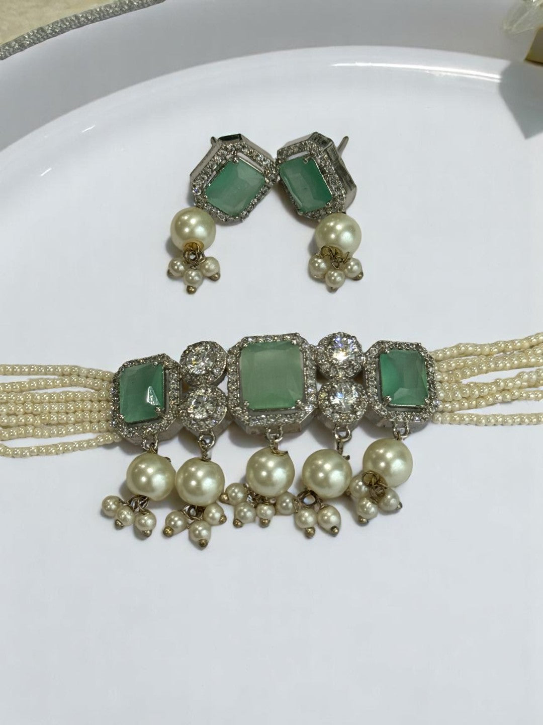 SEA GREEN UCHIKSHA KUNDAN JEWELLERY SET