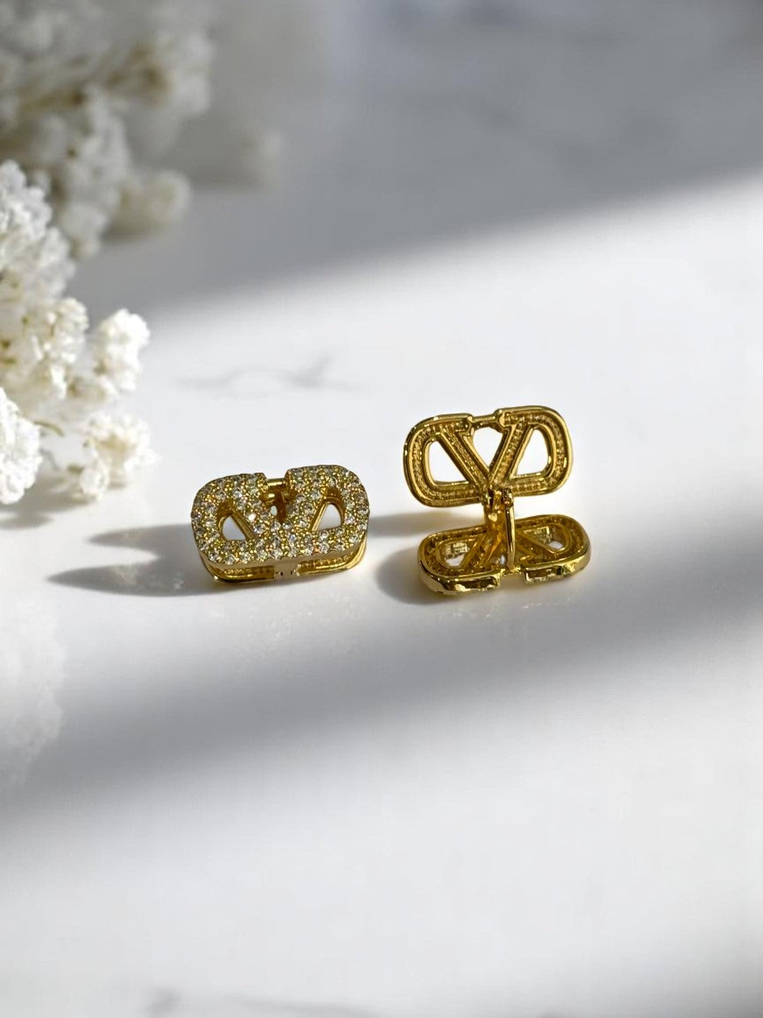 GOLDEN DIAMOND VALENTINO CAMDEN EARRINGS