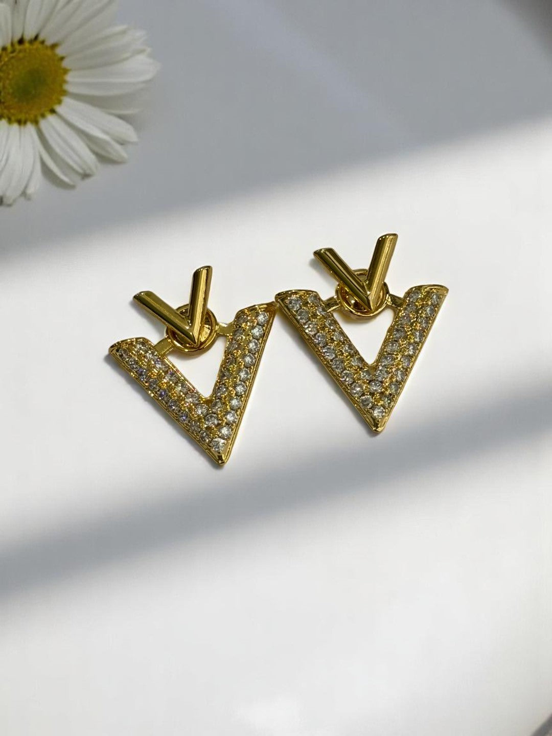 GOLDEN DIAMOND VALENTINO PETER EARRINGS
