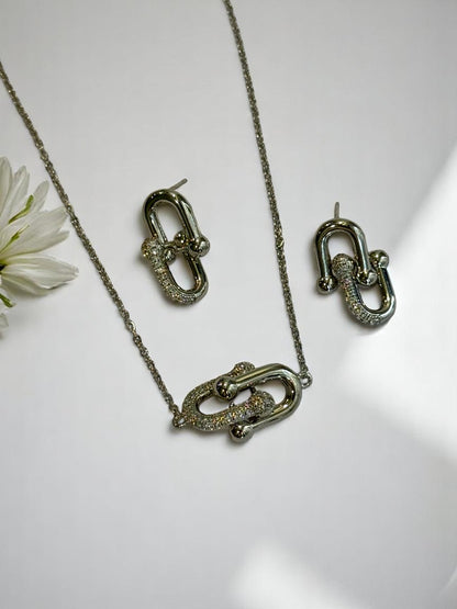 SILVER DIAMOND TIFFANY AHAM NECKLACE SET