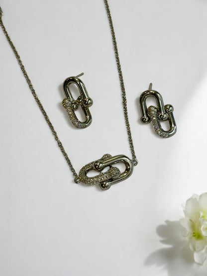 SILVER DIAMOND TIFFANY AHAM NECKLACE SET