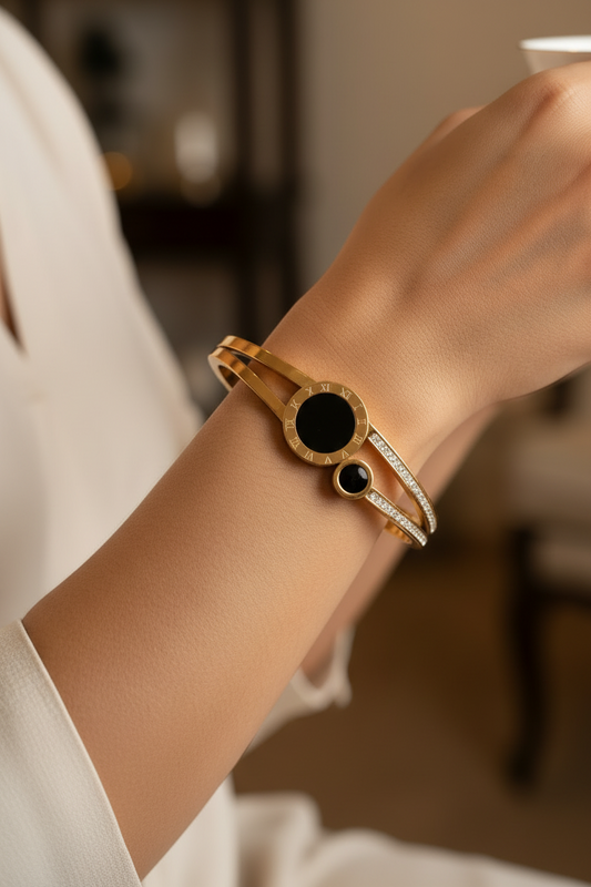 BLACK ROMAN NUMERAL MILLIE BRACELET