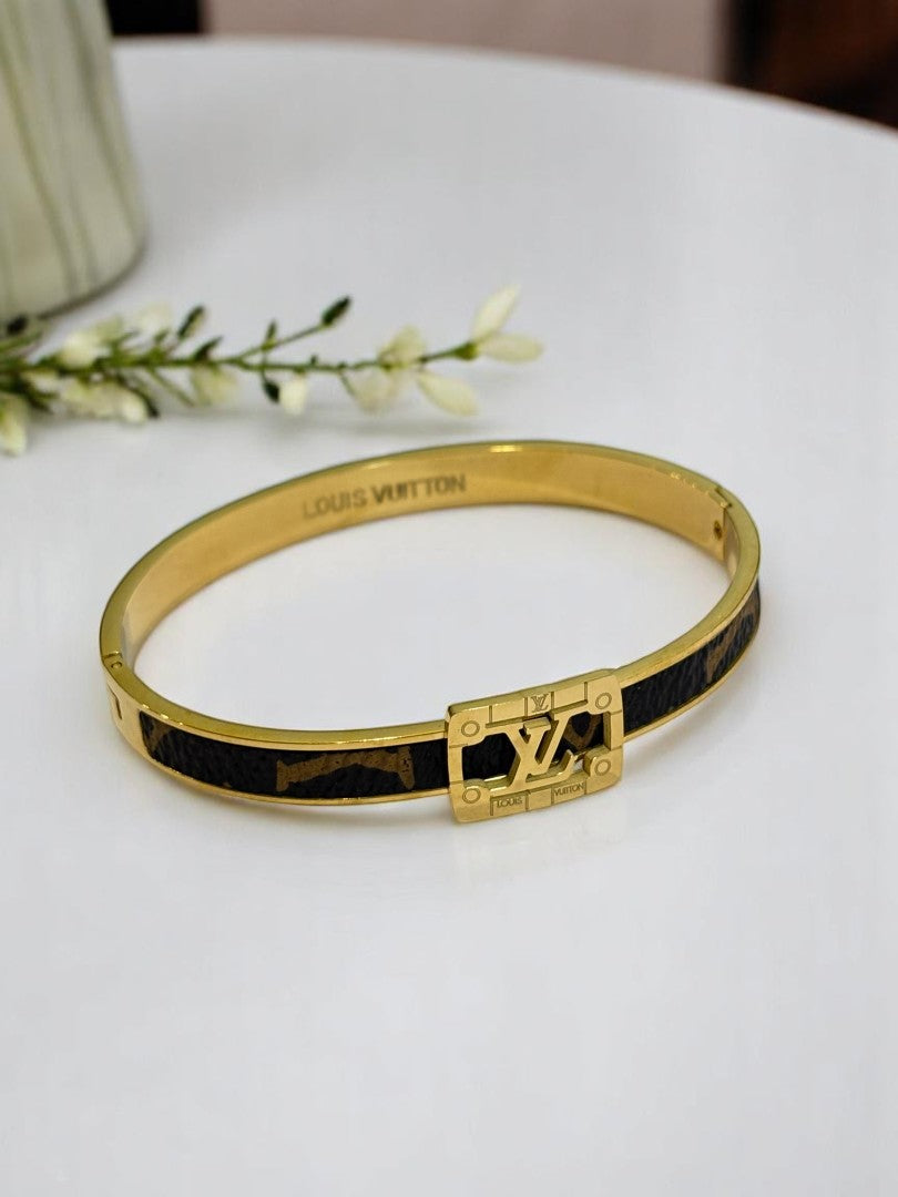 GOLDEN BROWN LV AXWELL BRACELET