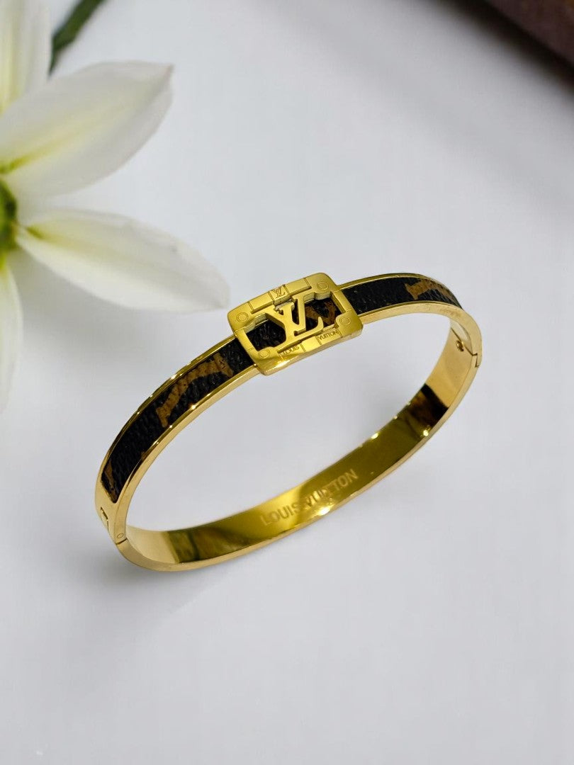 GOLDEN BROWN LV AXWELL BRACELET