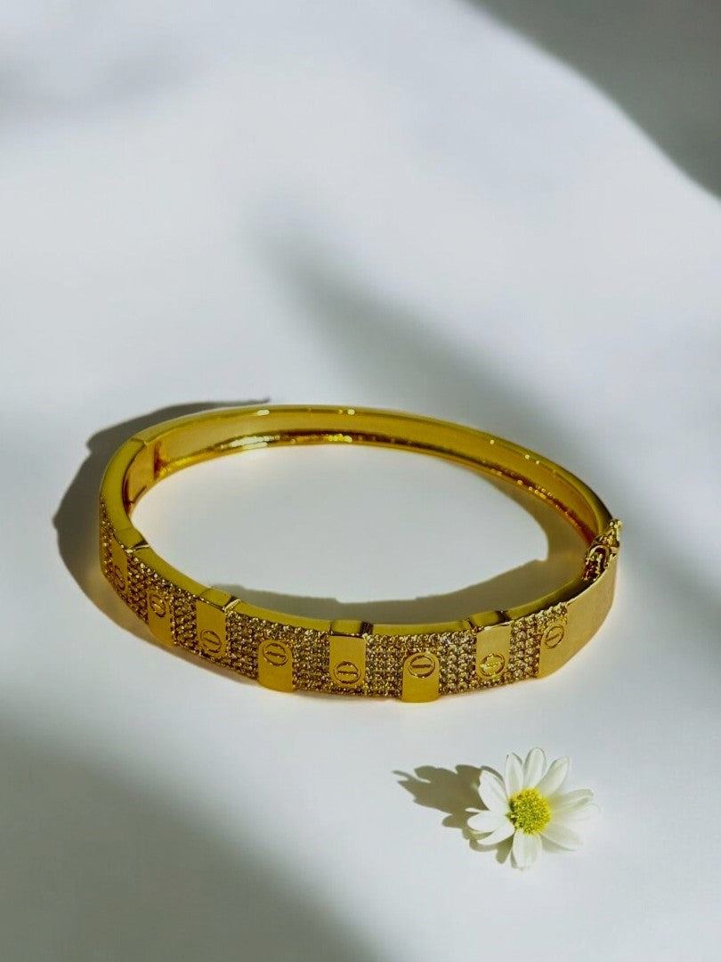 GOLDEN DIAMOND CARTIER GREHAM BRACELET