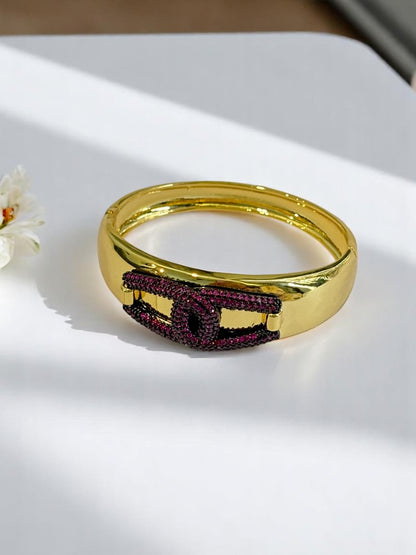 GOLDEN CHANEL AWSON BRACELET