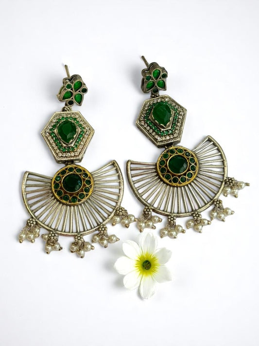 GREEN KASHISKA GERMAN SILVER EARRINGS