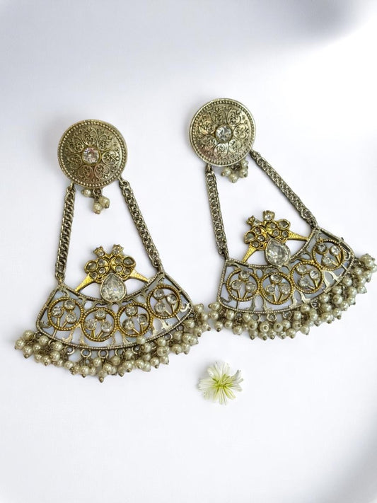 WHITE KIARA GERMAN SILVER EARRINGS