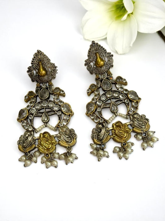 WHITE KUHU GERMAN SILVER EARRINGS