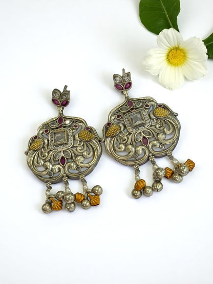 WHITE LAJJA GERMAN SILVER EARRINGS