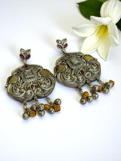 WHITE LAJJA GERMAN SILVER EARRINGS