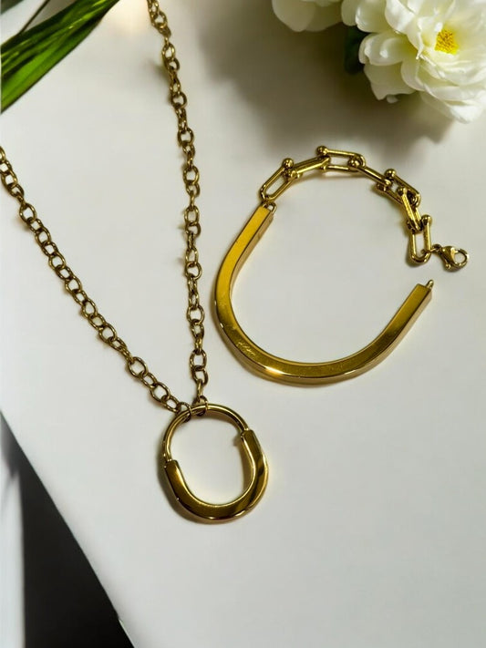GOLDEN TIFFANY LOCK POSSIE NACKLACE AND BRACELET (COMBO)