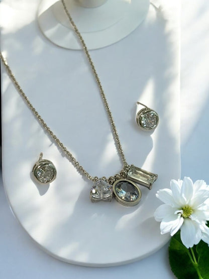 MULTI SHAPE DIAMOND NYALEY NECKLACE