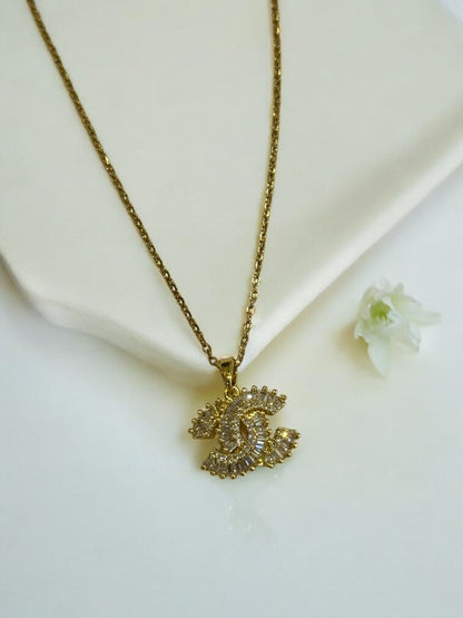 GOLDEN DIAMOND HEMIE NECKLACE