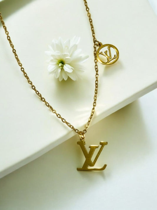 GOLDEN FABIAN NECKLACE