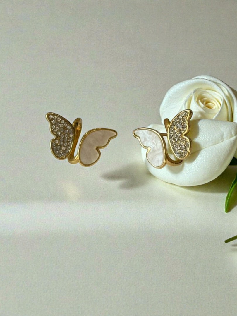 GOLDEN BUTTERFLY TRIVIYA EARRINGS