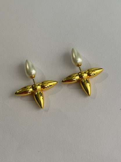 GOLDEN PEARL LV SETTIE EARRINGS