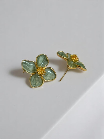 SEA GREEN  RESIN ASON EARRINGS