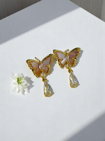 PINK RESIN BUTTERFLY JEFRREY EARRINGS