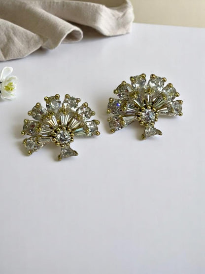 GOLDEN DIAMOND EXANDER EARRINGS