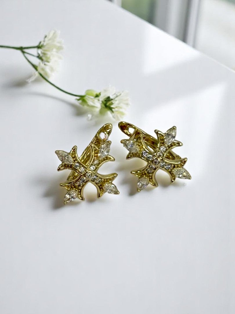 GOLDEN DIAMOND CROSS PATRICK EARRINGS