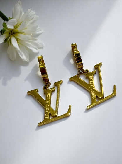 GOLDEN LV ASHTON EARRINGS